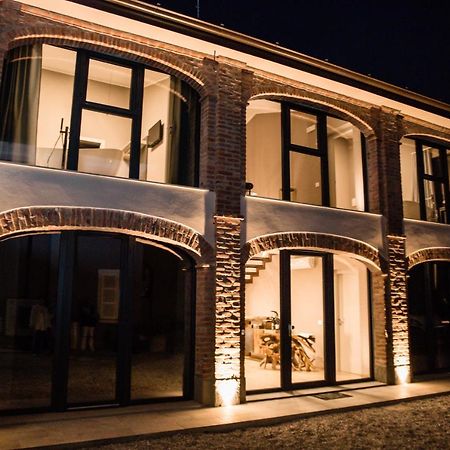 L'Infinito Residence Castelvetro Piacentino エクステリア 写真