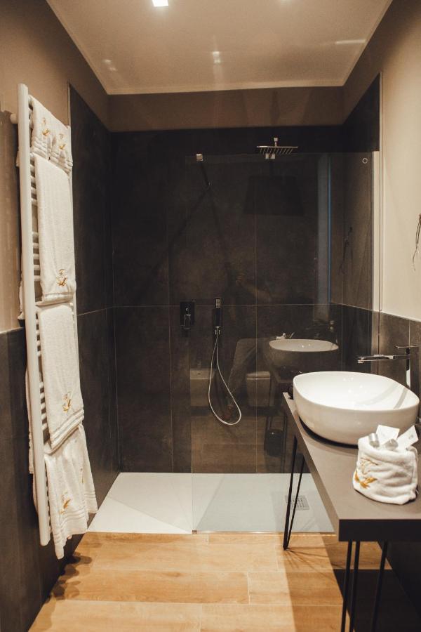 L'Infinito Residence Castelvetro Piacentino エクステリア 写真