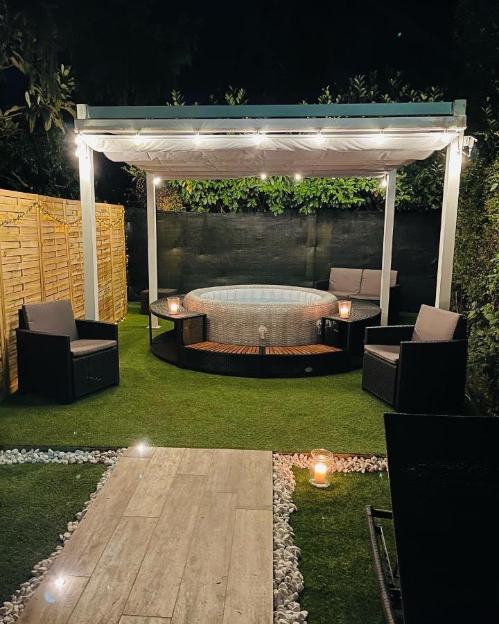 L'Infinito Residence Castelvetro Piacentino エクステリア 写真