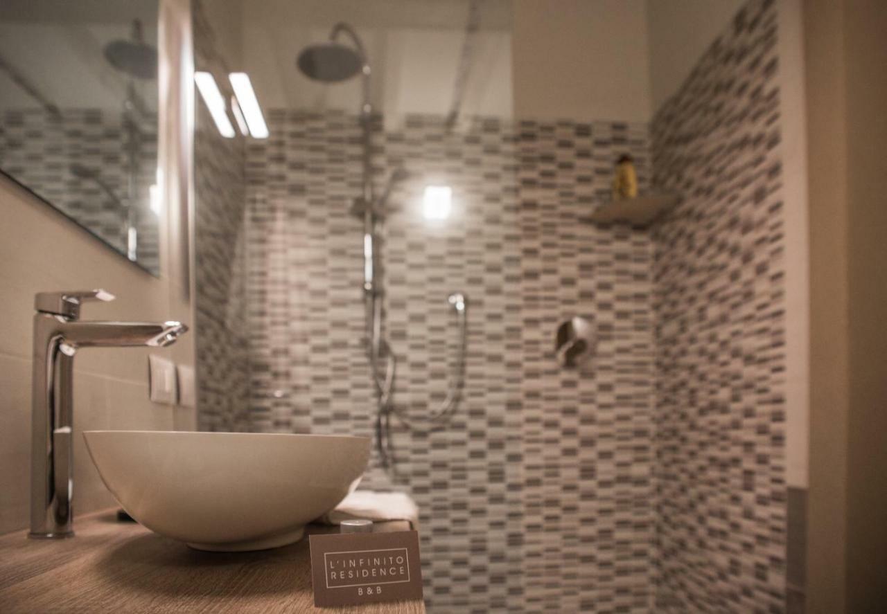 L'Infinito Residence Castelvetro Piacentino エクステリア 写真