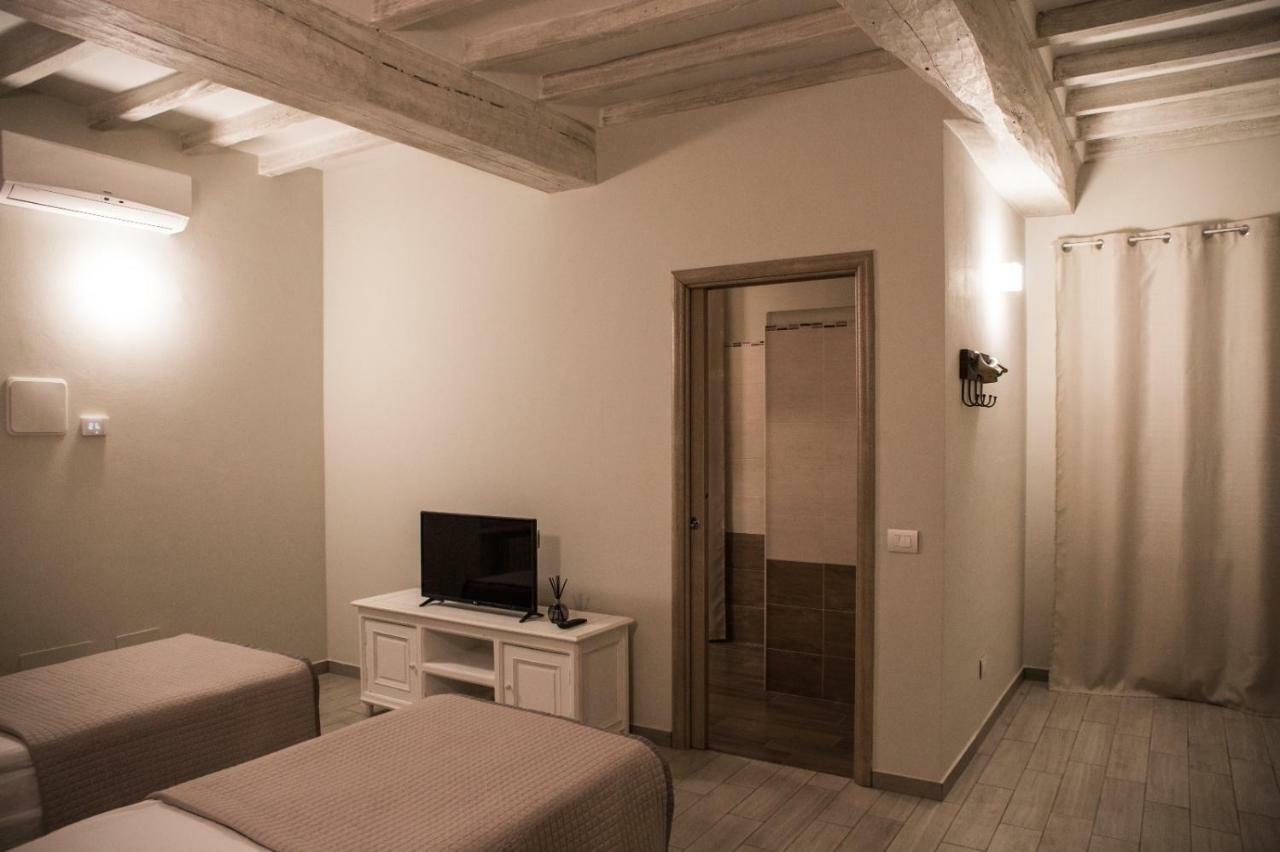 L'Infinito Residence Castelvetro Piacentino エクステリア 写真